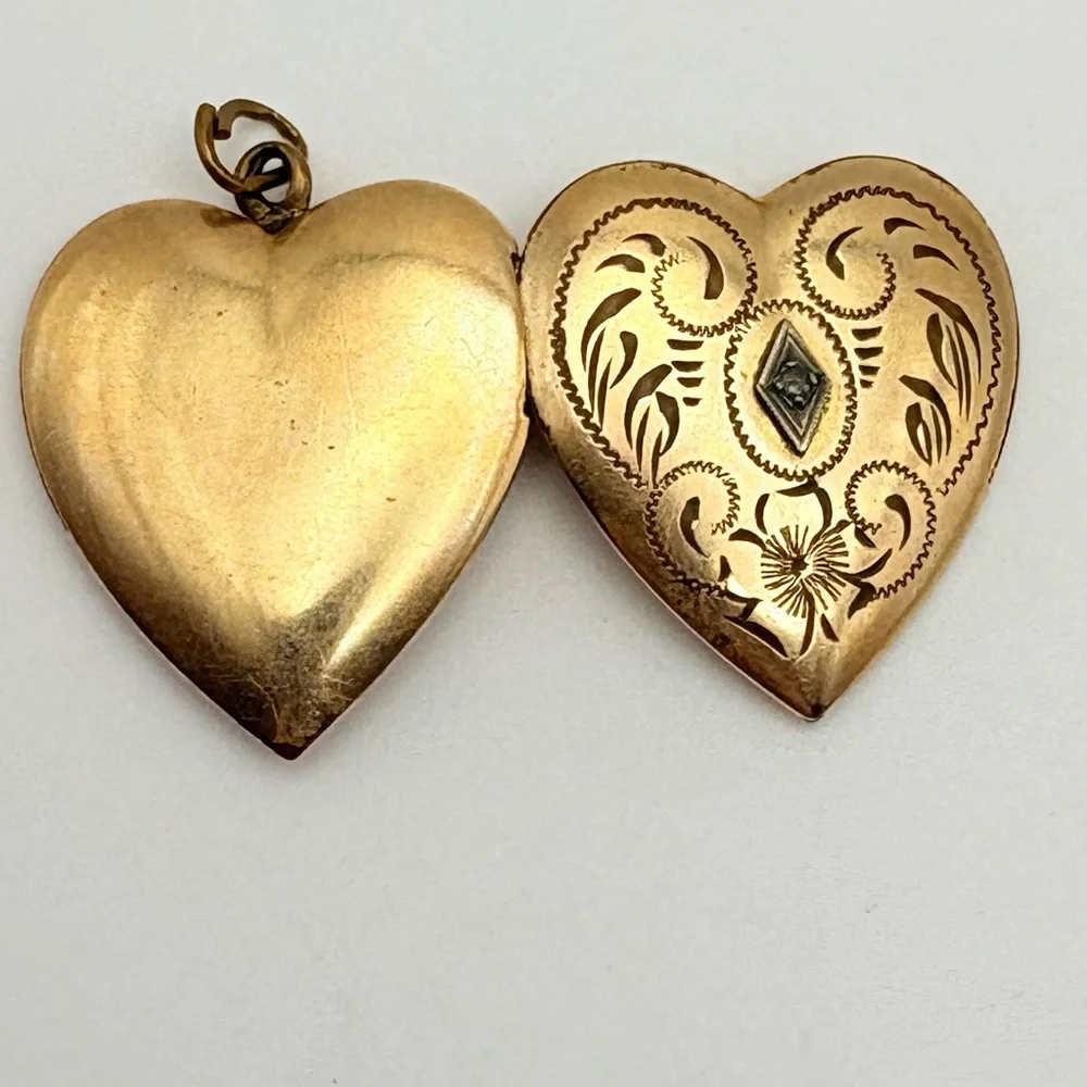 Antique Victorian Gold Filled and Diamond Etched Heart Locket - Picture 7 of 8